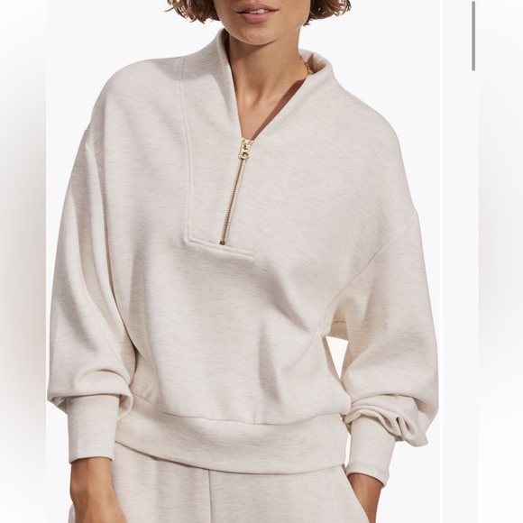Varley Tops - Varley Cream Half-Zip Sweatshirt